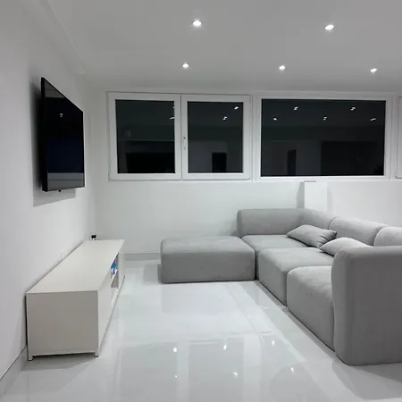 Διαμέρισμα The Penthouse, Center Μαρμπέλλα