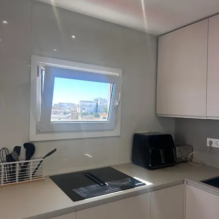 The Penthouse, Center Διαμέρισμα Μαρμπέλλα